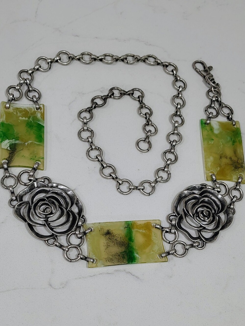Y2K Carved Metal Roses Statement Belt In Silver w Marbleized Amber Green Inserts